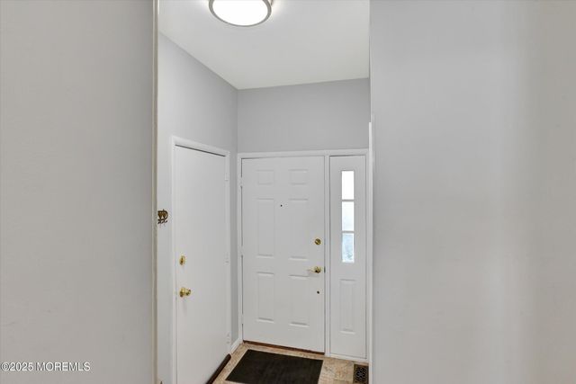 14 Hialeah, West Long Branch, NJ 07764