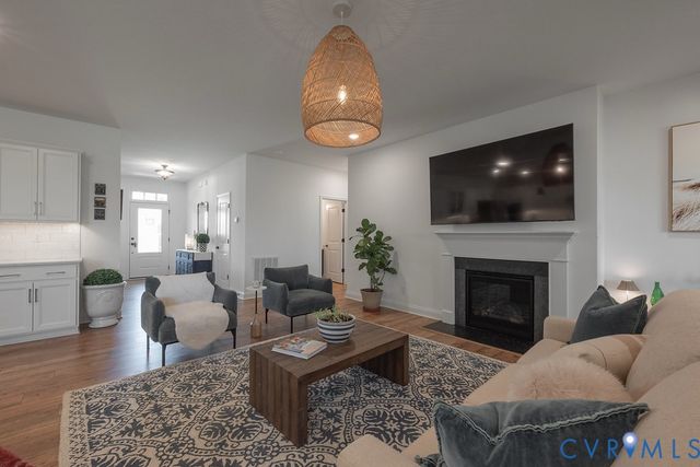 2222 Osborne Hill Dr, Rockville, VA 23146