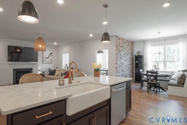 2222 Osborne Hill Dr, Rockville, VA 23146
