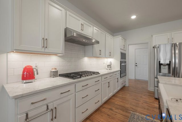 2222 Osborne Hill Dr, Rockville, VA 23146
