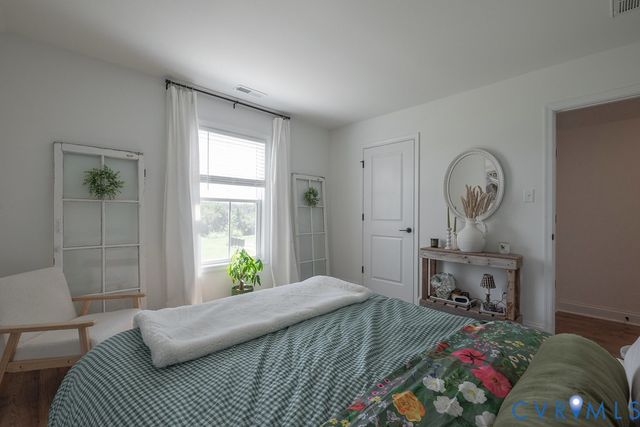 2222 Osborne Hill Dr, Rockville, VA 23146