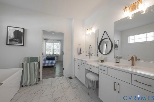 2222 Osborne Hill Dr, Rockville, VA 23146