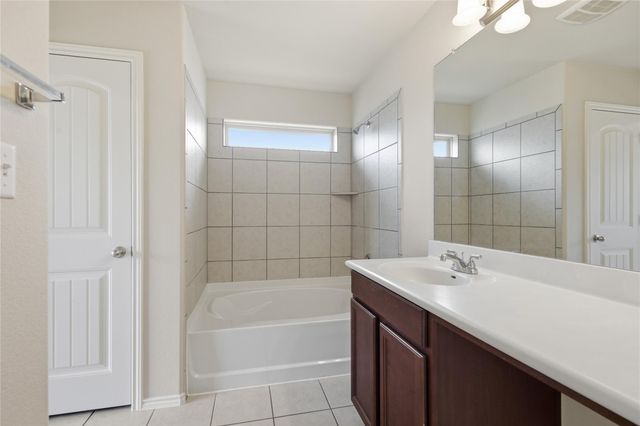 19325 Stokes LN, Pflugerville, TX 78660