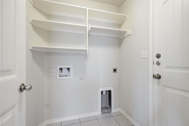 19325 Stokes LN, Pflugerville, TX 78660