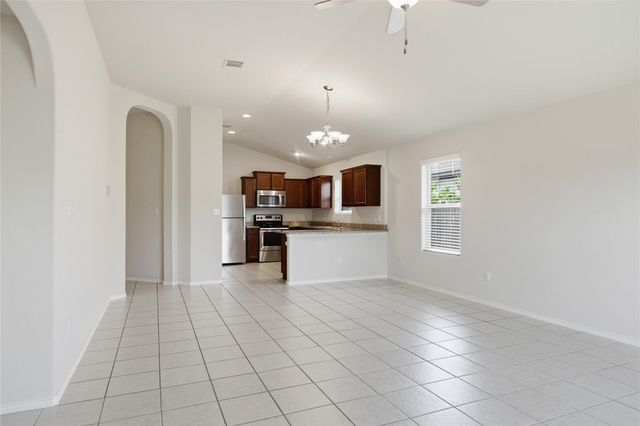 19325 Stokes LN, Pflugerville, TX 78660