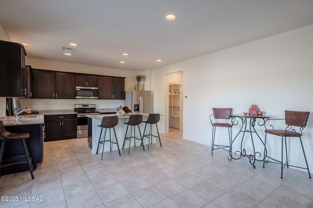 10892 W Claxton Drive, Marana, AZ 85653