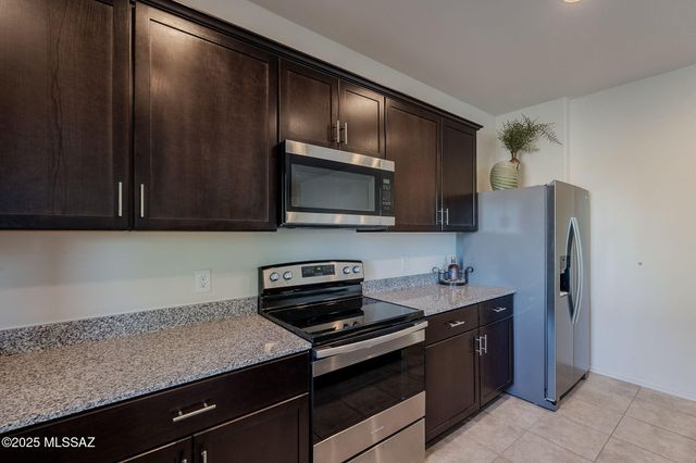 10892 W Claxton Drive, Marana, AZ 85653