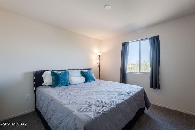 10892 W Claxton Drive, Marana, AZ 85653