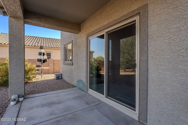 10892 W Claxton Drive, Marana, AZ 85653
