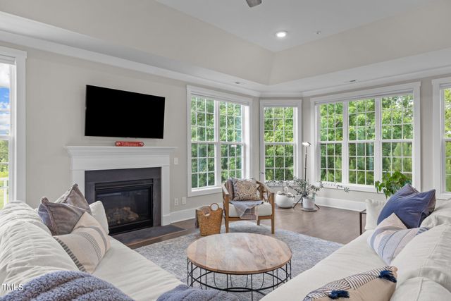 10310 Sablewood Drive 211, Raleigh, NC 27617