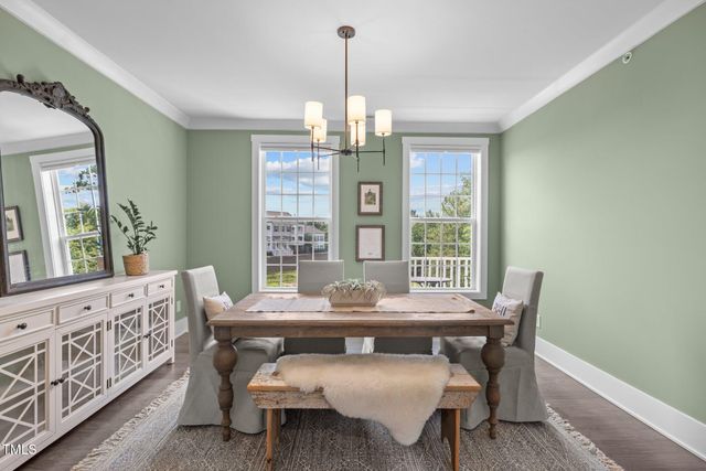 10310 Sablewood Drive 211, Raleigh, NC 27617