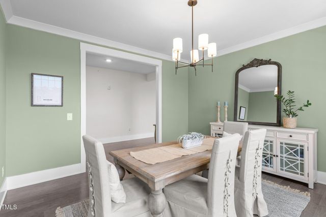 10310 Sablewood Drive 211, Raleigh, NC 27617