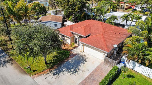 1383 NE 27th Street, Pompano Beach, FL 33064