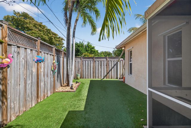 1383 NE 27th Street, Pompano Beach, FL 33064