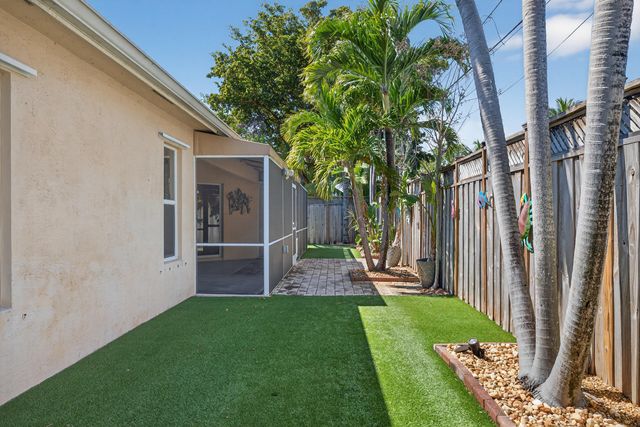 1383 NE 27th Street, Pompano Beach, FL 33064