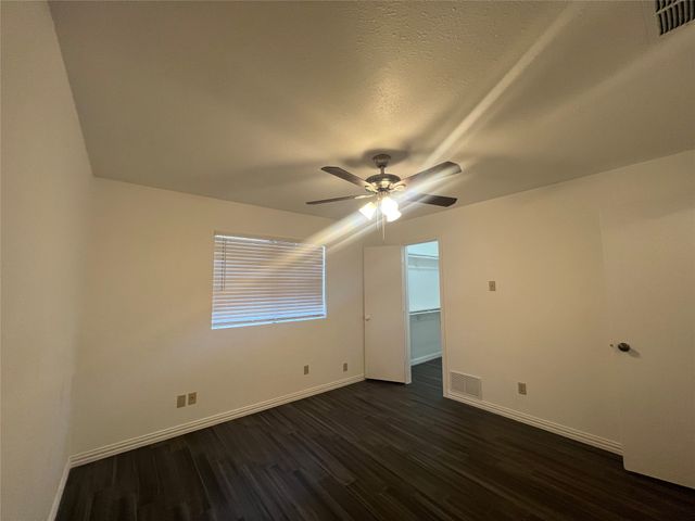 702 Mount Vernon Drive, Richardson, TX 75081