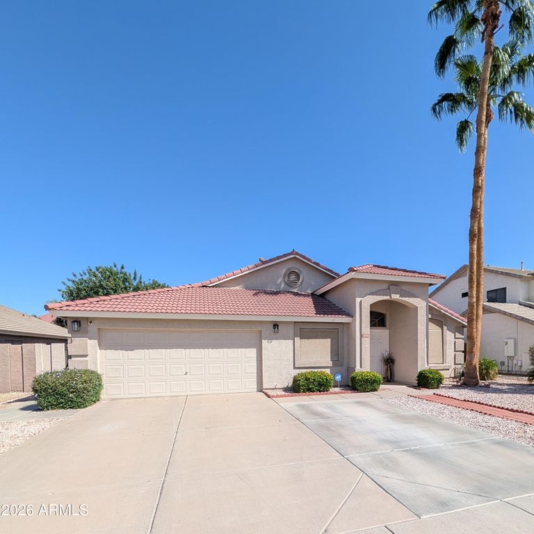 1874 E SAGEBRUSH Street, Gilbert, AZ 85296 — exterior