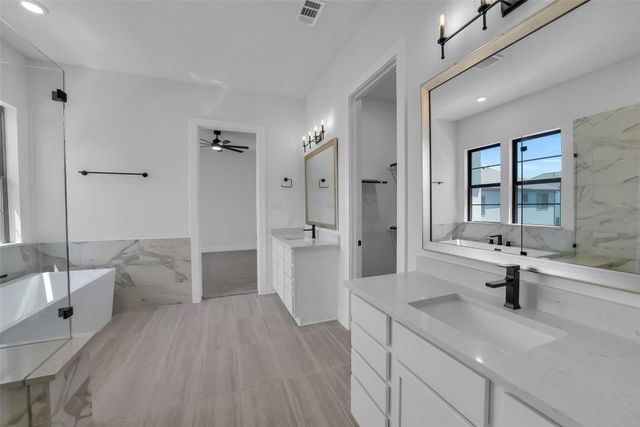 3211 Royal Oaks Hollow Lane, Houston, TX 77082