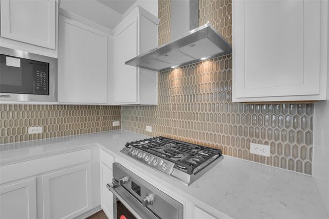 3211 Royal Oaks Hollow Lane, Houston, TX 77082