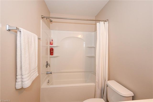 846 Jarman Drive, Greensboro, NC 27282