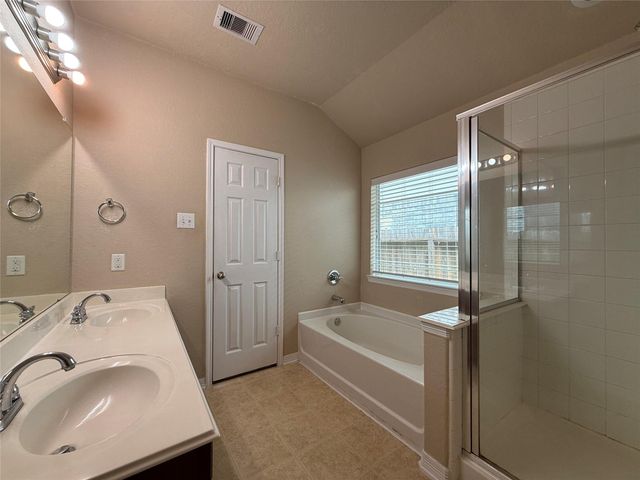 6219 Borage Street, Crosby, TX 77532