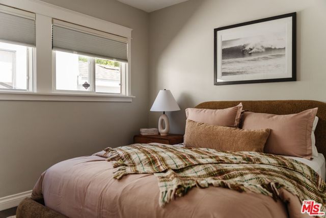 11966 Culver Drive, Los Angeles, CA 90230