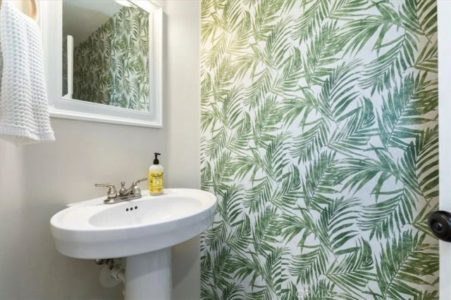 53 8th Street, Templeton, CA 93465