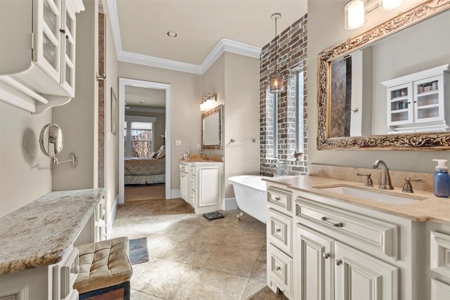 2513 Silverado Trail, Sherman, TX 75092