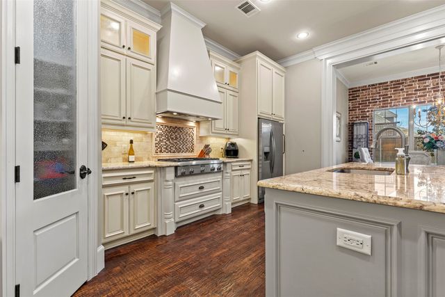 2513 Silverado Trail, Sherman, TX 75092