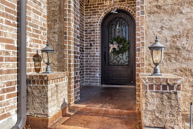 2513 Silverado Trail, Sherman, TX 75092