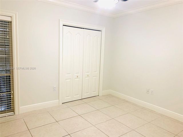 15187 W Loch Isle Drive W 15187, Miami Lakes, FL 33014