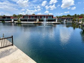 15187 W Loch Isle Drive W 15187, Miami Lakes, FL 33014