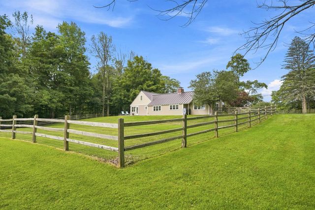 247 Middle Winchendon Road, Rindge, NH 03461