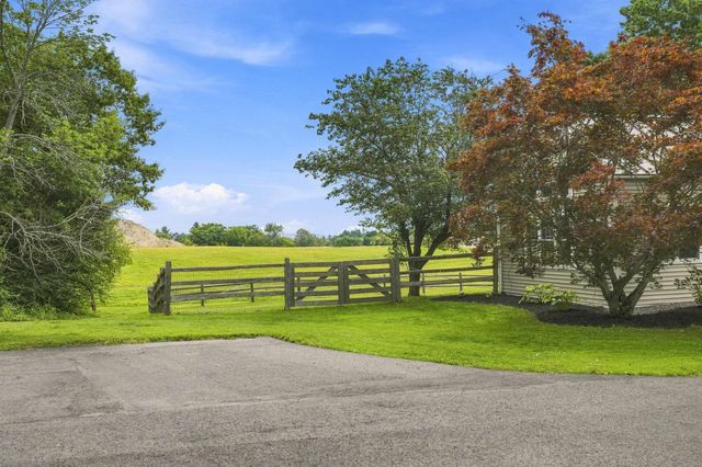 247 Middle Winchendon Road, Rindge, NH 03461