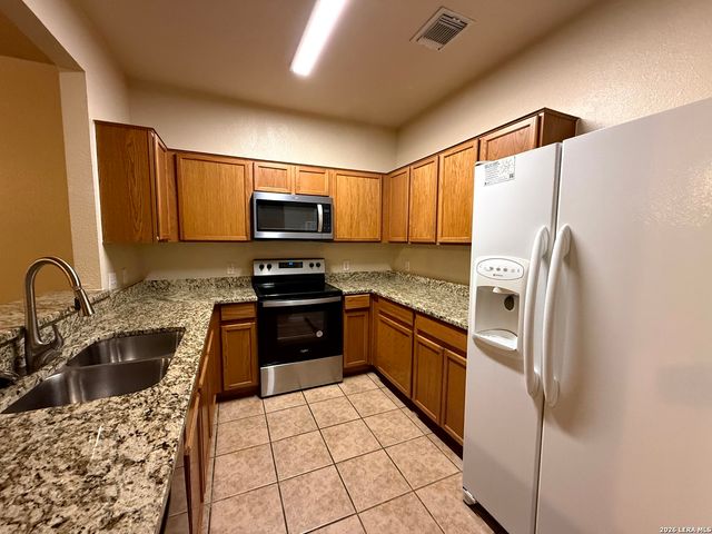 13516 Bristow Dawn, San Antonio, TX 78217