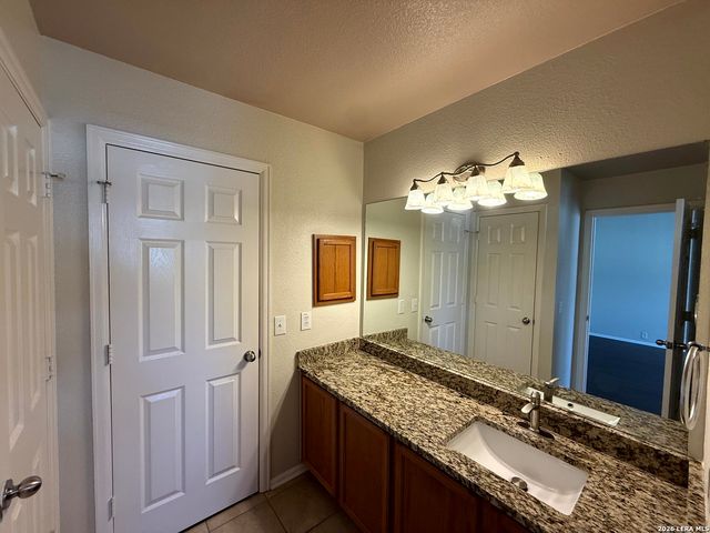13516 Bristow Dawn, San Antonio, TX 78217