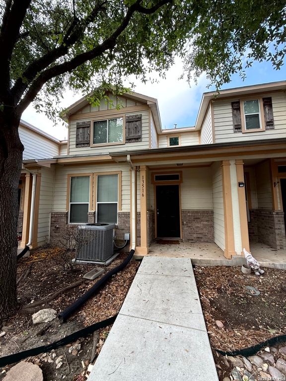 13516 Bristow Dawn, San Antonio, TX 78217