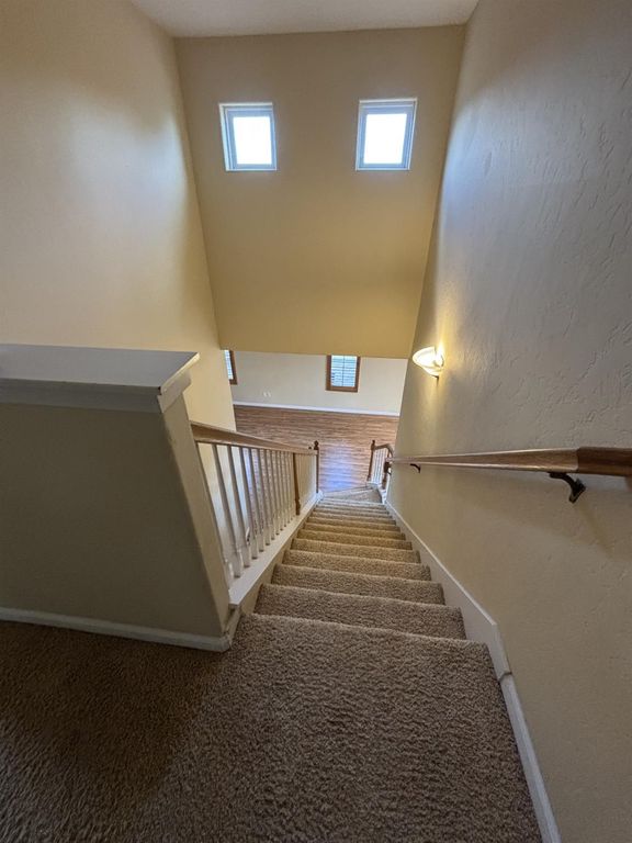 Image 18 of property listing at 5586 E Atchison Street, Fresno, CA 93727