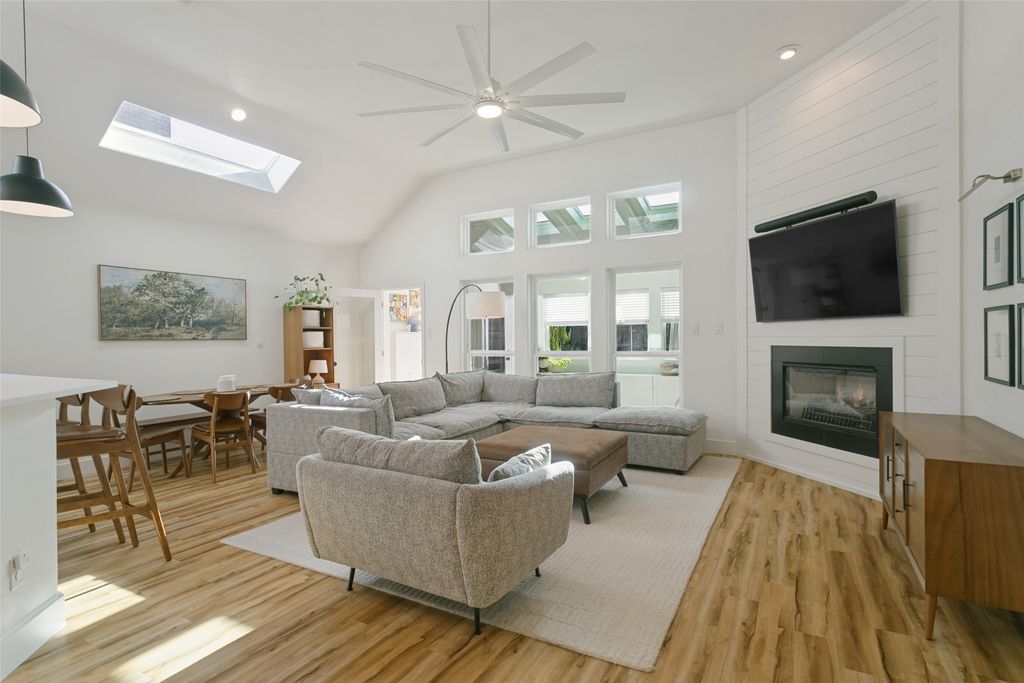 139 Lairds Drive, Coppell, TX 75019 — photo 3