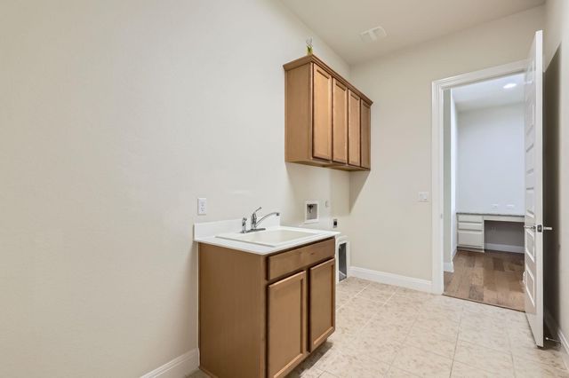 10107 Ida Grove LN, Austin, TX 78717
