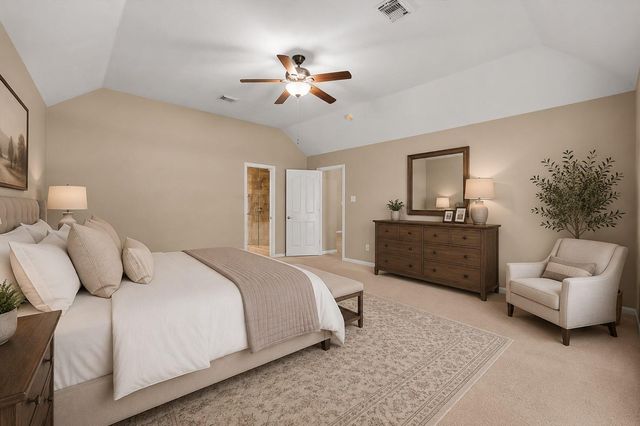 302 Le Doux Oaks, League City, TX 77573