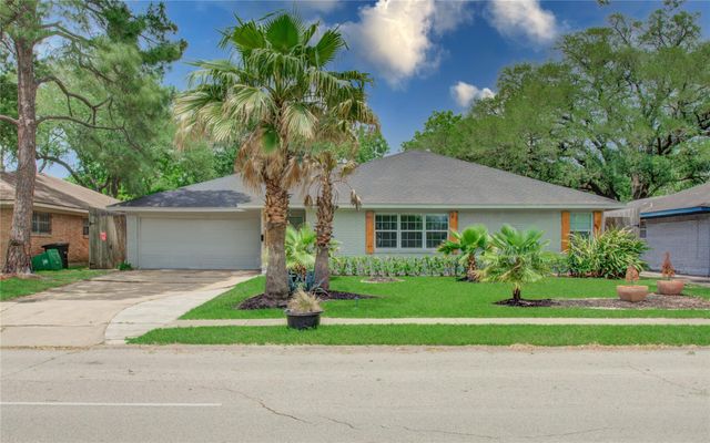 4522 Willowbend Boulevard, Houston, TX 77035