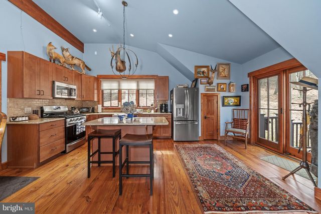 3924 THOMPSON BRIDGE RD, Wilmington, DE 19803