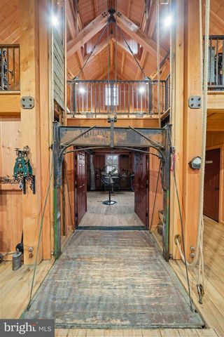 3924 THOMPSON BRIDGE RD, Wilmington, DE 19803