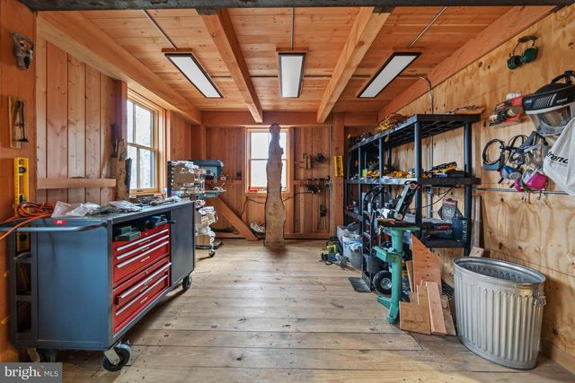 3924 THOMPSON BRIDGE RD, Wilmington, DE 19803