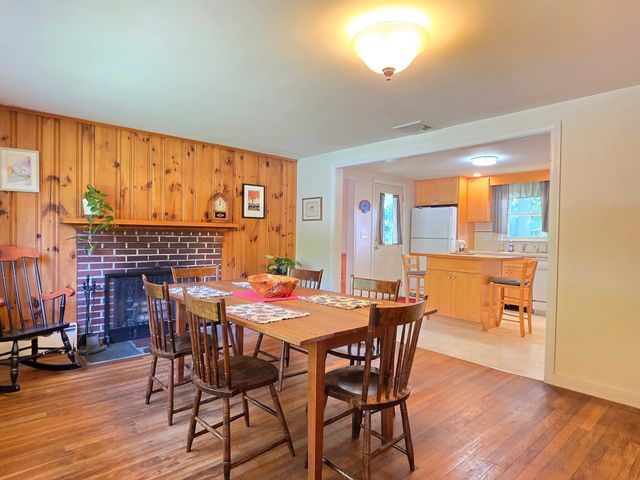 55 Pine Hill Rd, Ashland, MA 01721