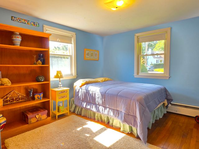 55 Pine Hill Rd, Ashland, MA 01721