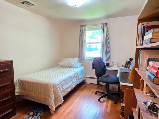 55 Pine Hill Rd, Ashland, MA 01721