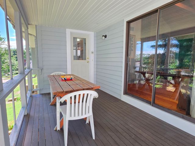 55 Pine Hill Rd, Ashland, MA 01721