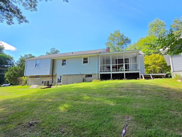 55 Pine Hill Rd, Ashland, MA 01721